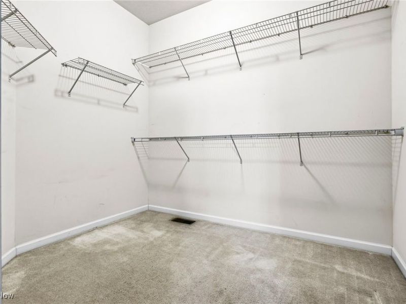 7606 Knollridge Avenue NE, Canton, OH 44721 Photo 20