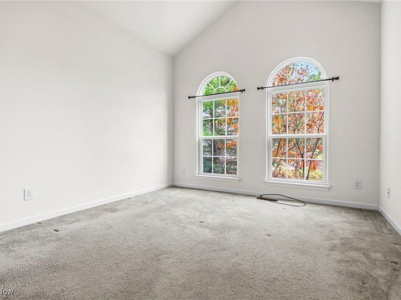 7606 Knollridge Avenue NE, Canton, OH 44721 Photo 23