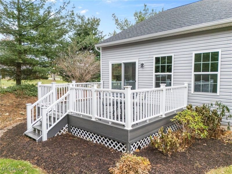 7606 Knollridge Avenue NE, Canton, OH 44721 Photo 4