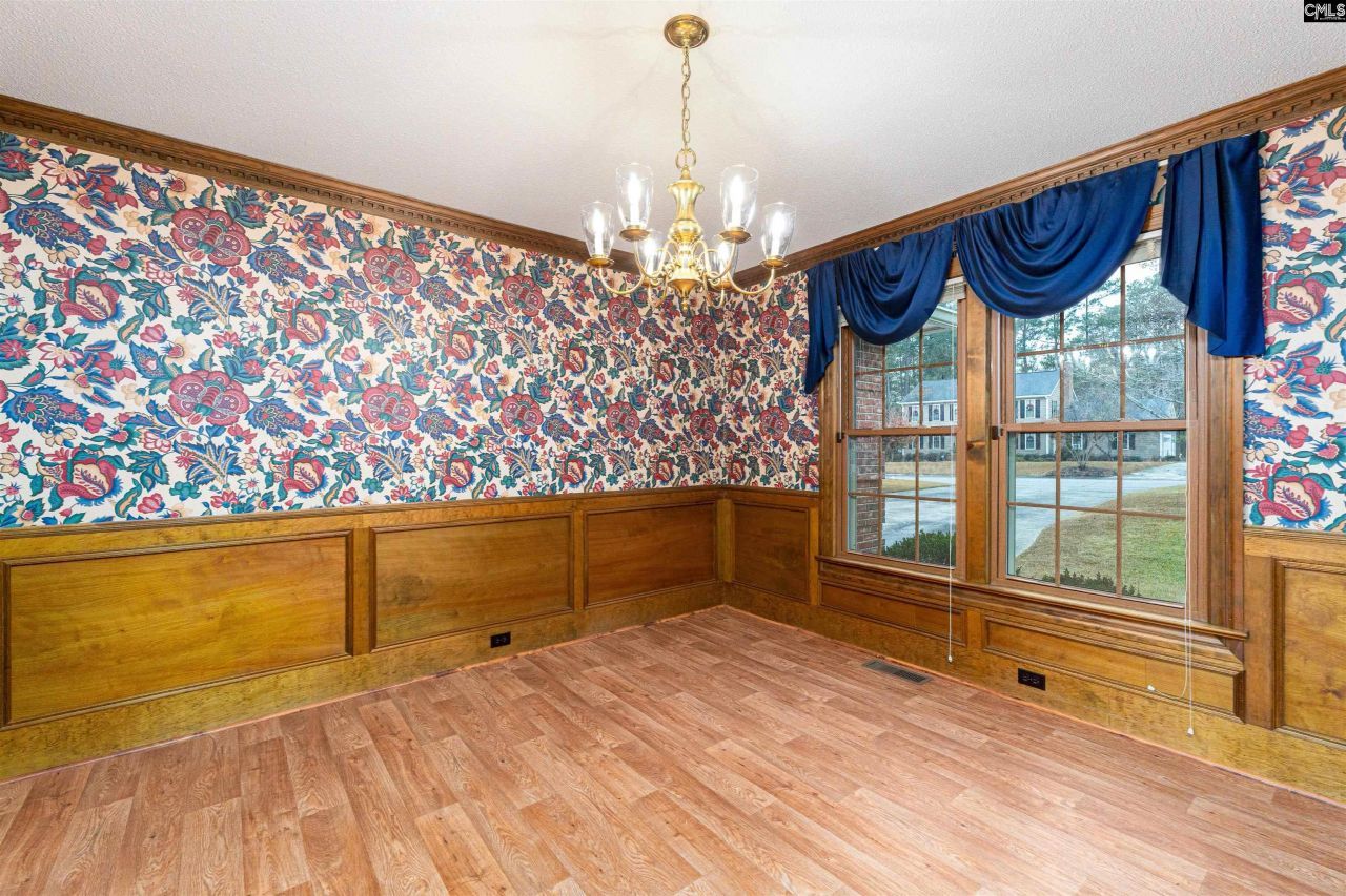 109 Kerryton Road Photo 10