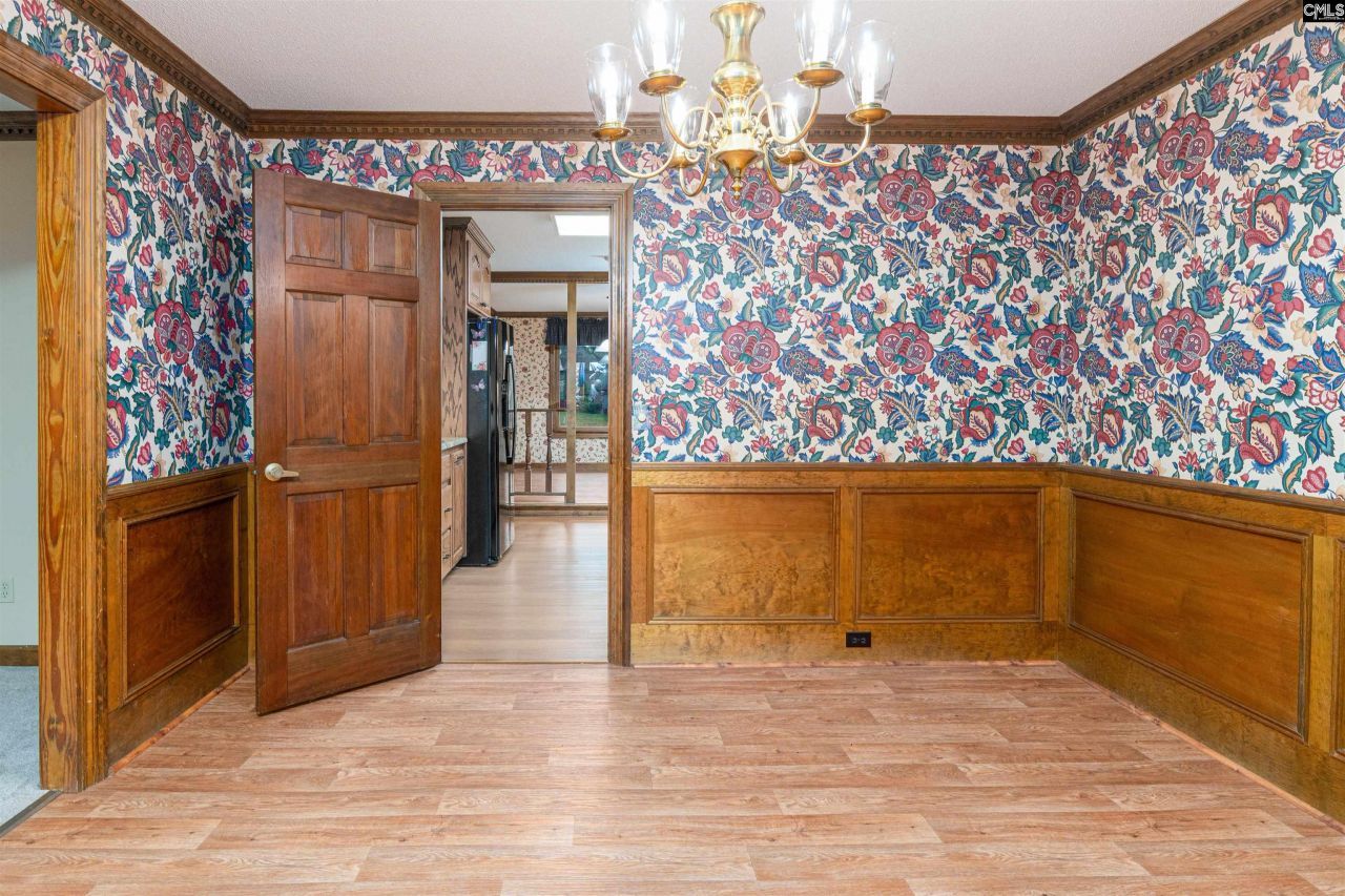 109 Kerryton Road Photo 11