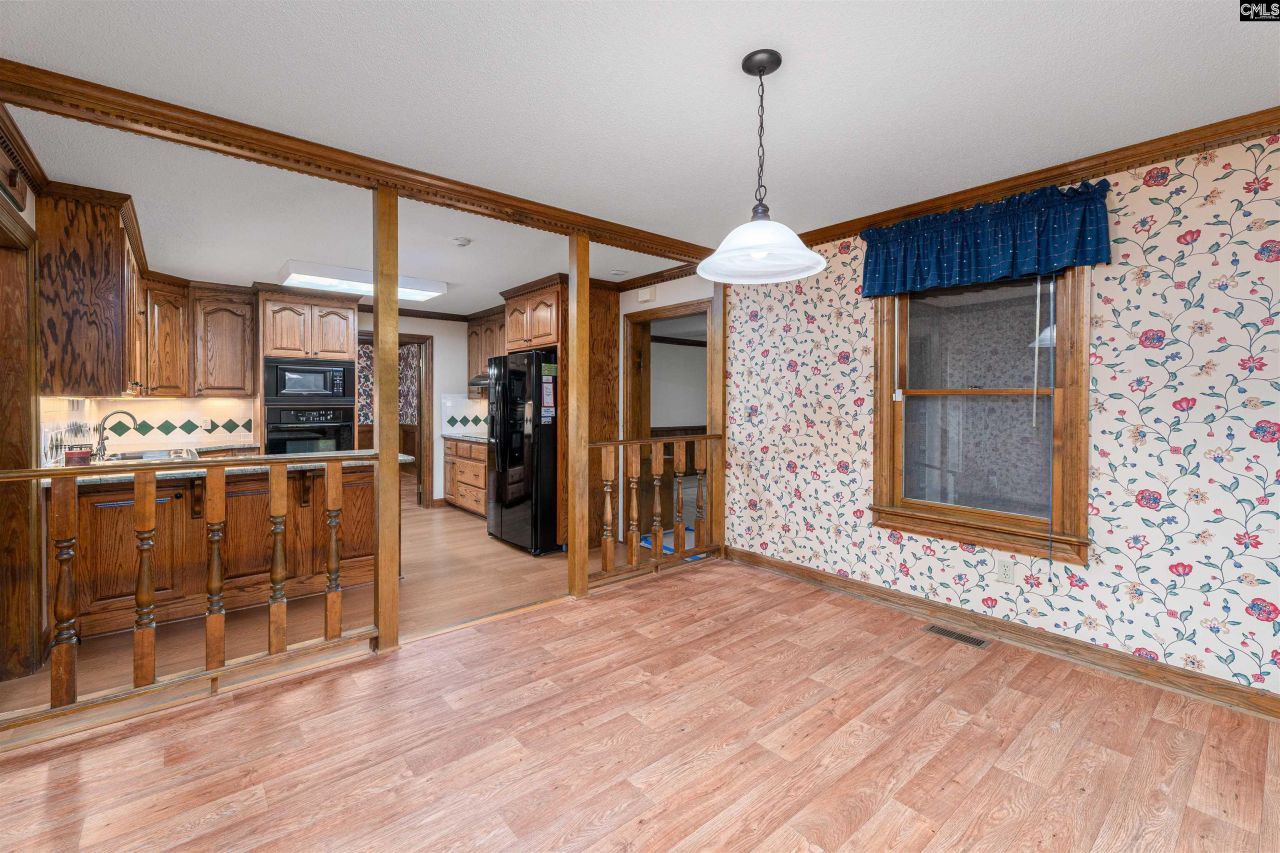 109 Kerryton Road Photo 15