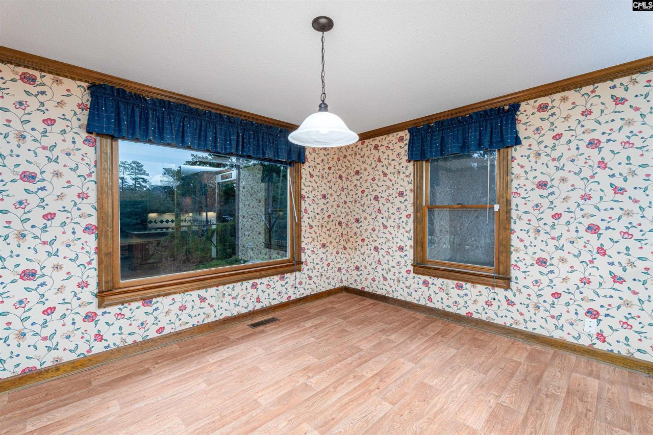 109 Kerryton Road Photo 16