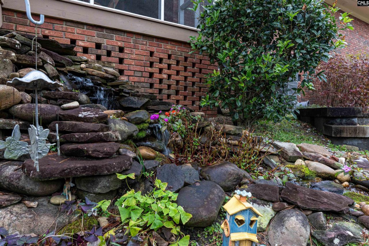 109 Kerryton Road Photo 40