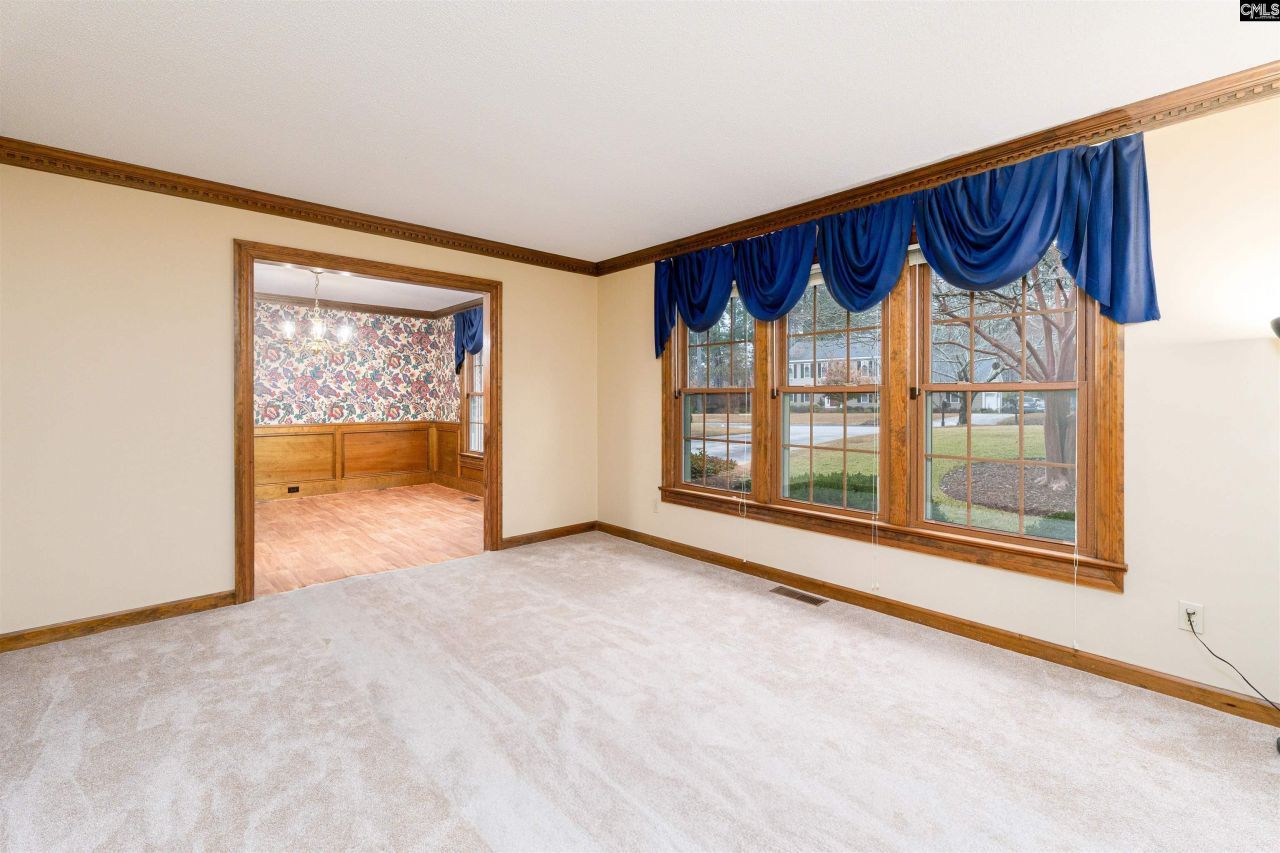 109 Kerryton Road Photo 8