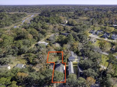 1977 Central Park Road, James Island, SC 29412