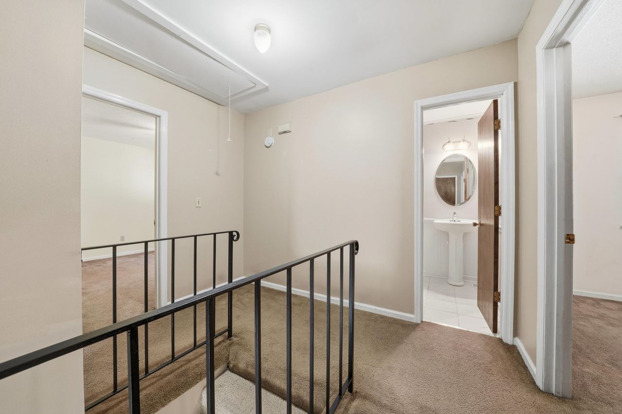 129 Canaberry Circle Photo 20