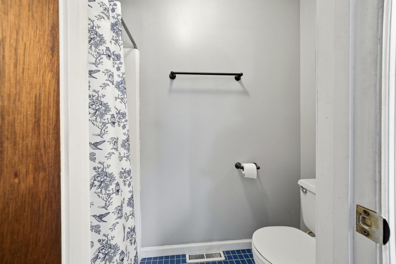 129 Canaberry Circle Photo 28