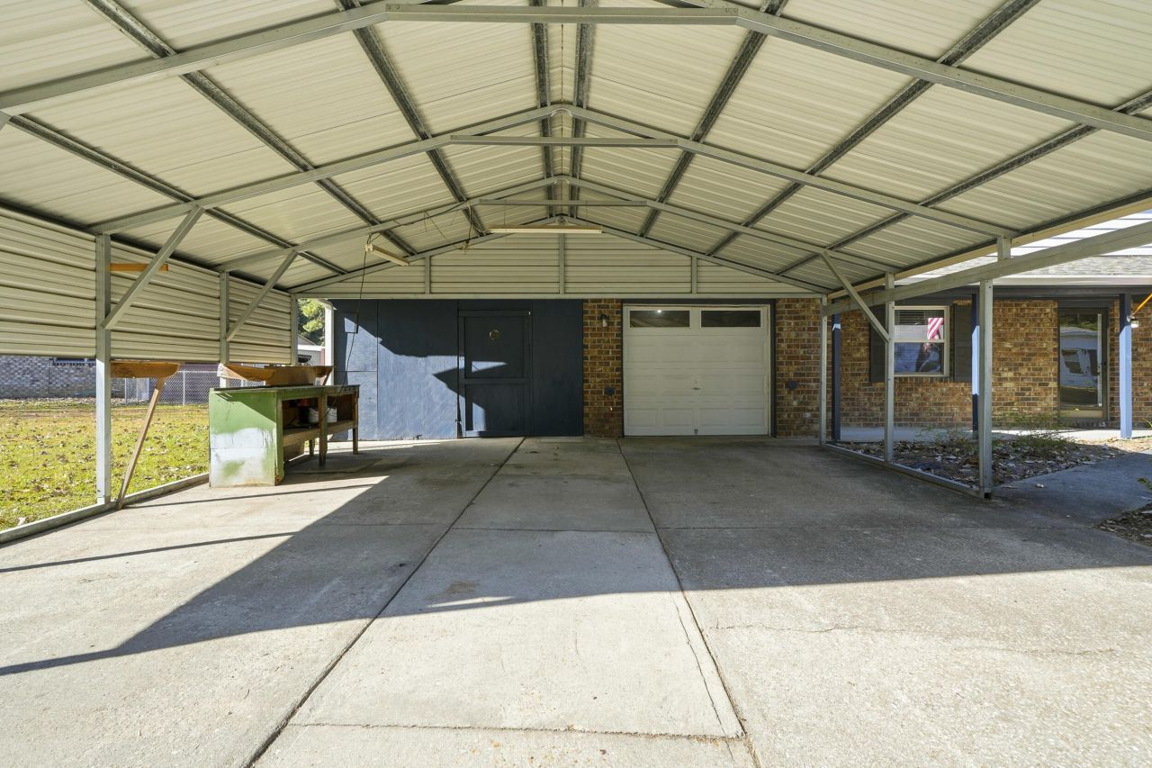 129 Canaberry Circle Photo 7