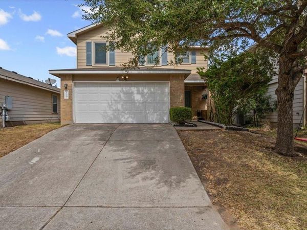 120 Hillhouse LN, Manchaca, TX 78652