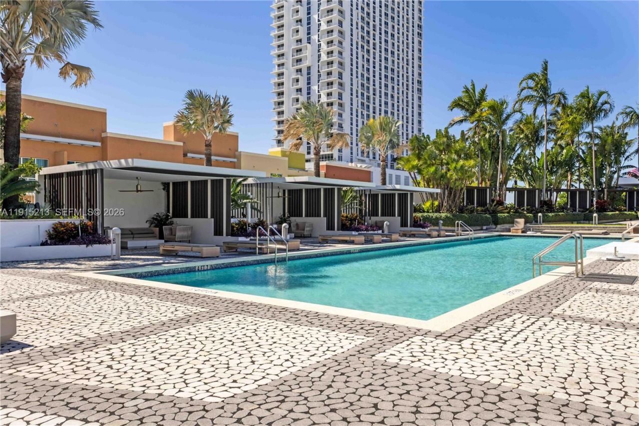 2020 N Bayshore Dr, Unit 2401, Miami, FL 33137 Photo