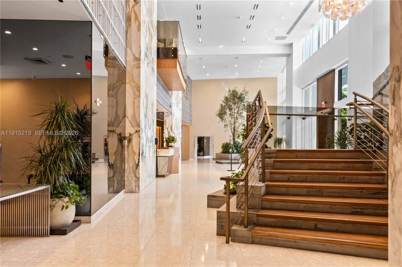 2020 N Bayshore Dr, Unit 2401, Miami, FL 33137 Photo