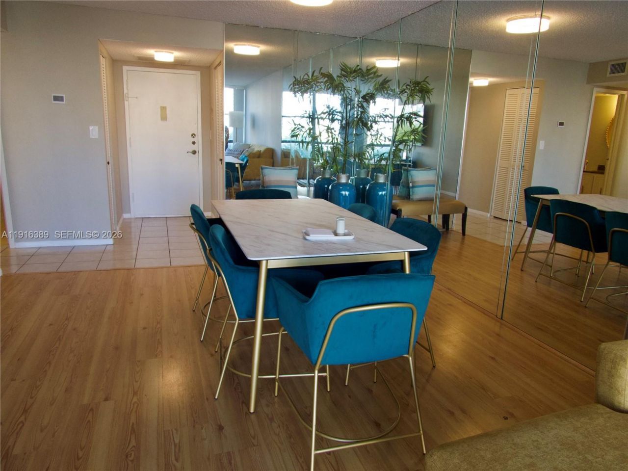 800 Parkview Dr, Unit 402, Hallandale Beach, FL 33009 Photo