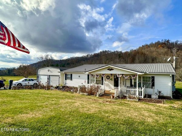 2641 Stanley Valley Rd, Surgoinsville, TN 37873