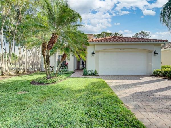 28600 Pienza CT, BONITA SPRINGS, FL 34135