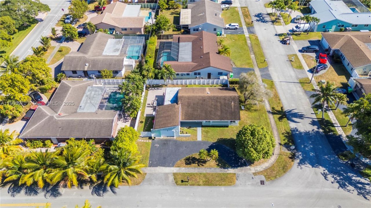 2180 NW 107th Ave, Sunrise, FL 33322 Photo