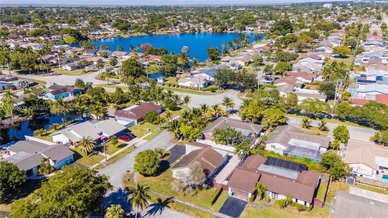 2180 NW 107th Ave, Sunrise, FL 33322 Photo