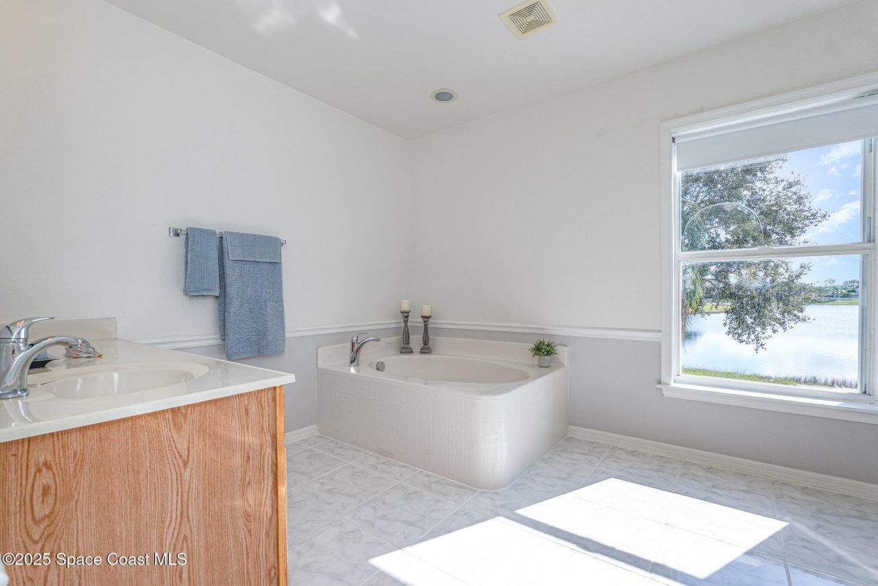 1539 Las Palmos Drive Sw, Palm Bay, FL 32908 Photo