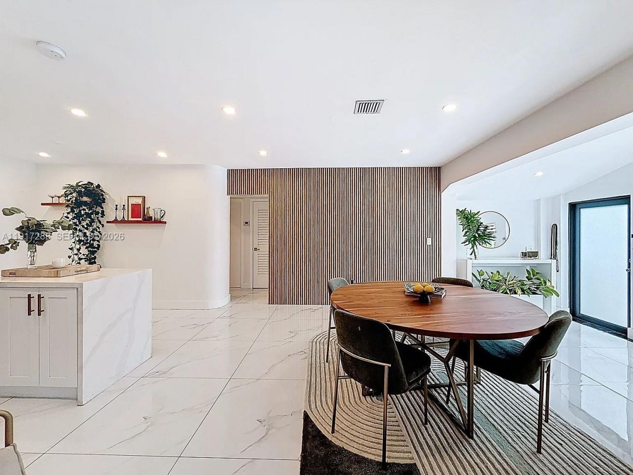 1367 NW 41st St, Miami, FL 33142 Photo