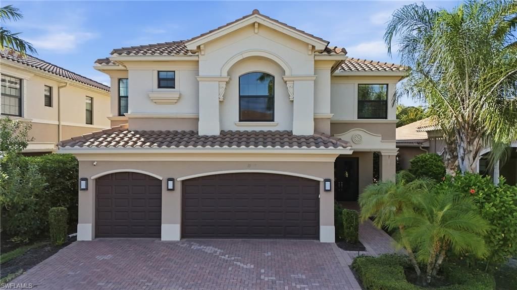 13768 Luna Dr, Naples, FL 34109 Main Photo