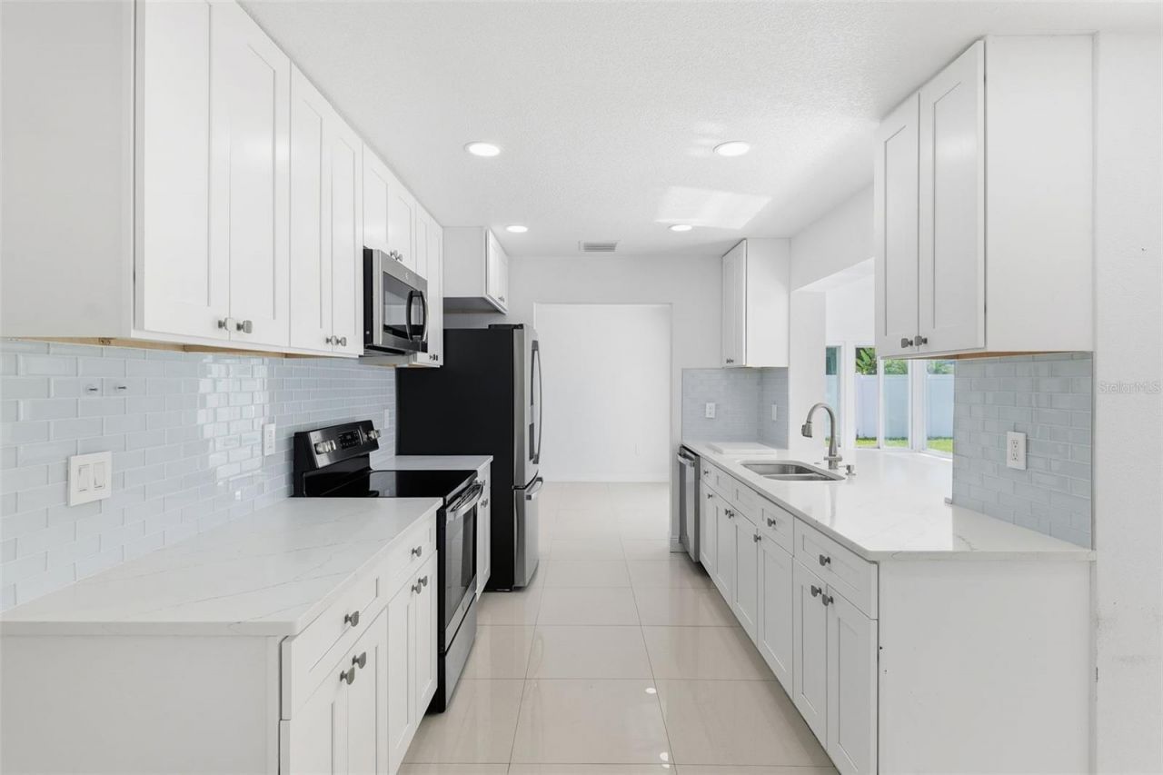 6488 30th Avenue N, Saint Petersburg, FL 33710 Photo