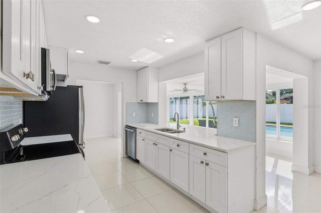 6488 30th Avenue N, Saint Petersburg, FL 33710 Photo