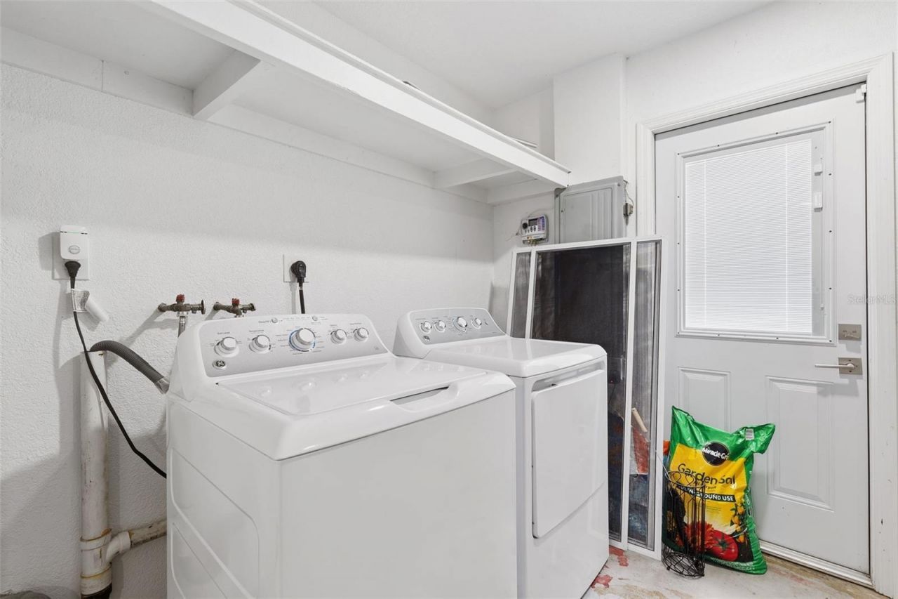 6488 30th Avenue N, Saint Petersburg, FL 33710 Photo