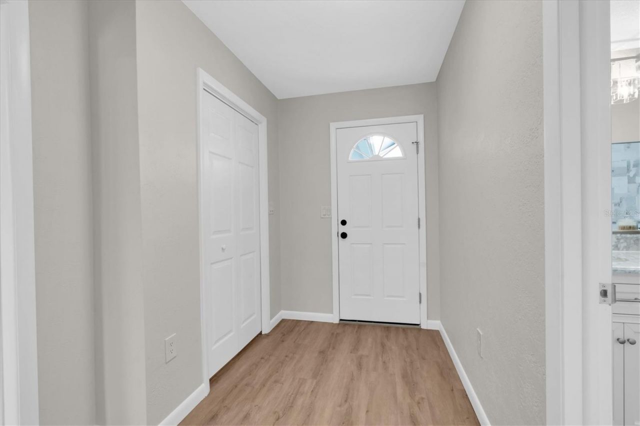 212 Westwinds Drive, Palm Harbor, FL 34683 Photo