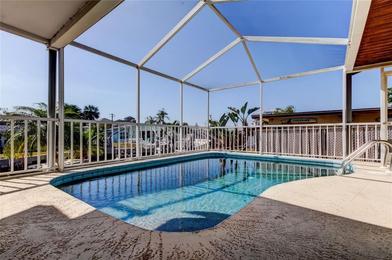 212 Westwinds Drive, Palm Harbor, FL 34683 Photo
