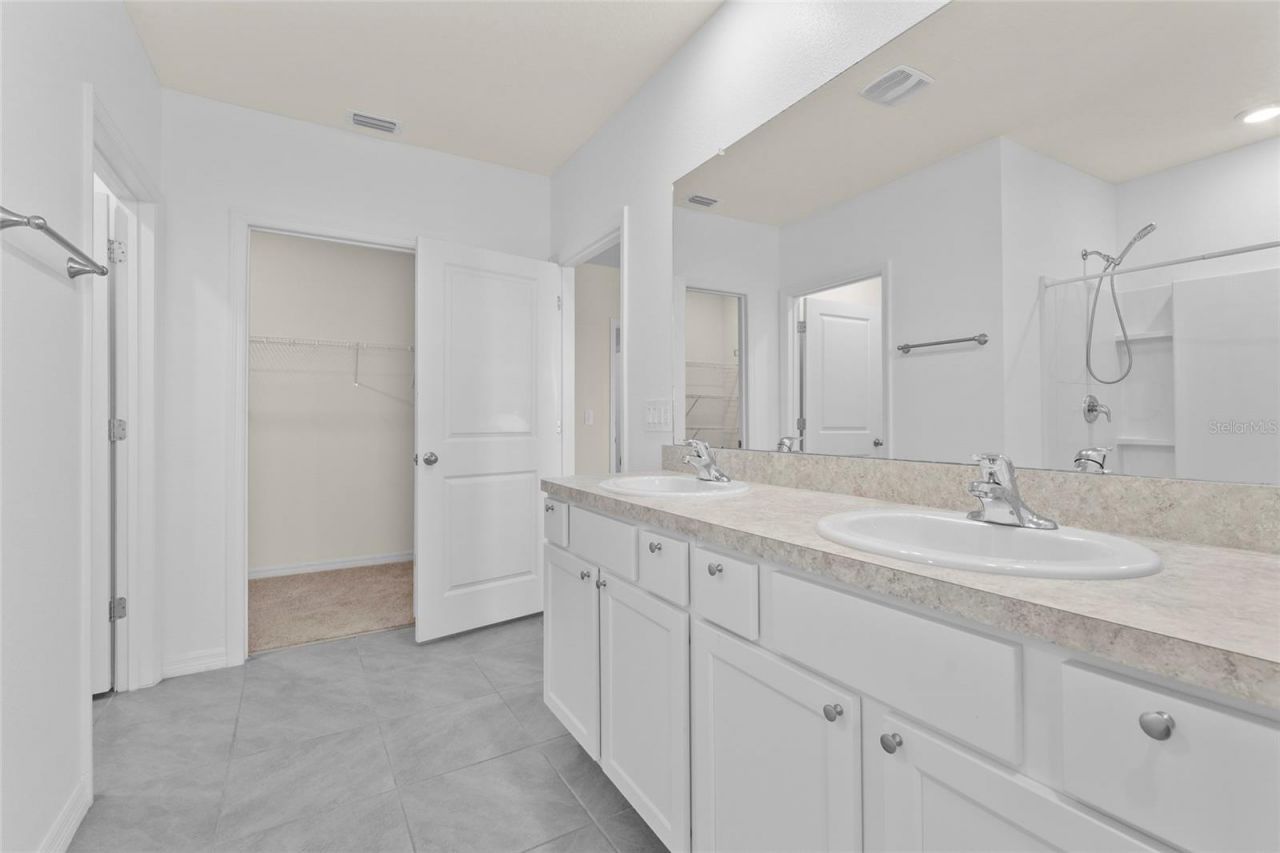 17448 Harvest Moon Way, Bradenton, FL 34211 Photo