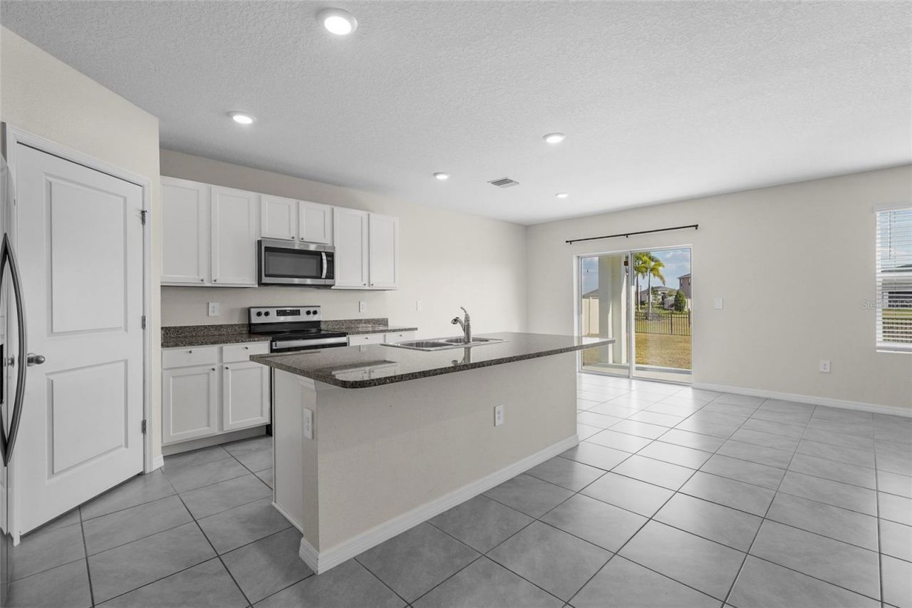 17448 Harvest Moon Way, Bradenton, FL 34211 Photo