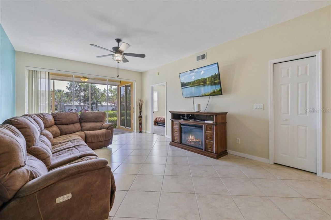 2002 Bal Harbor Boulevard, Unit 912, Punta Gorda, FL 33950 Photo