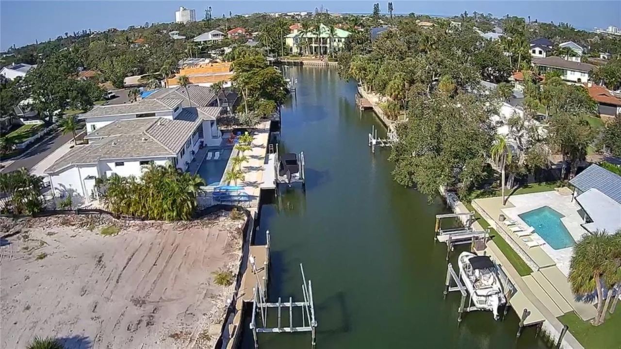 579 Commonwealth Lane, Sarasota, FL 34242 Photo