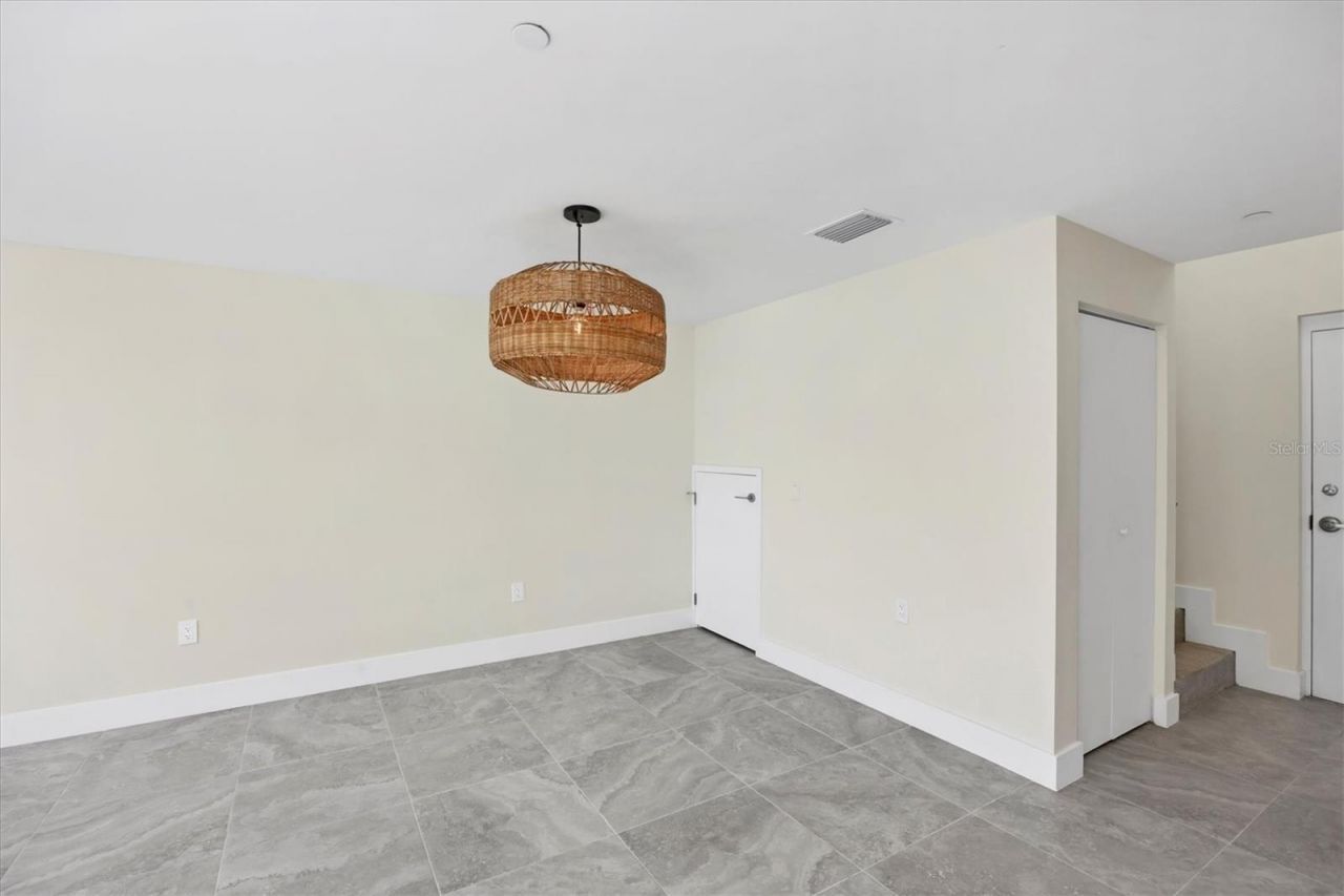 1558 4th Street, Unit 216, Sarasota, FL 34236 Photo