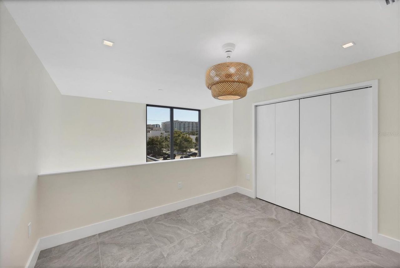 1558 4th Street, Unit 216, Sarasota, FL 34236 Photo