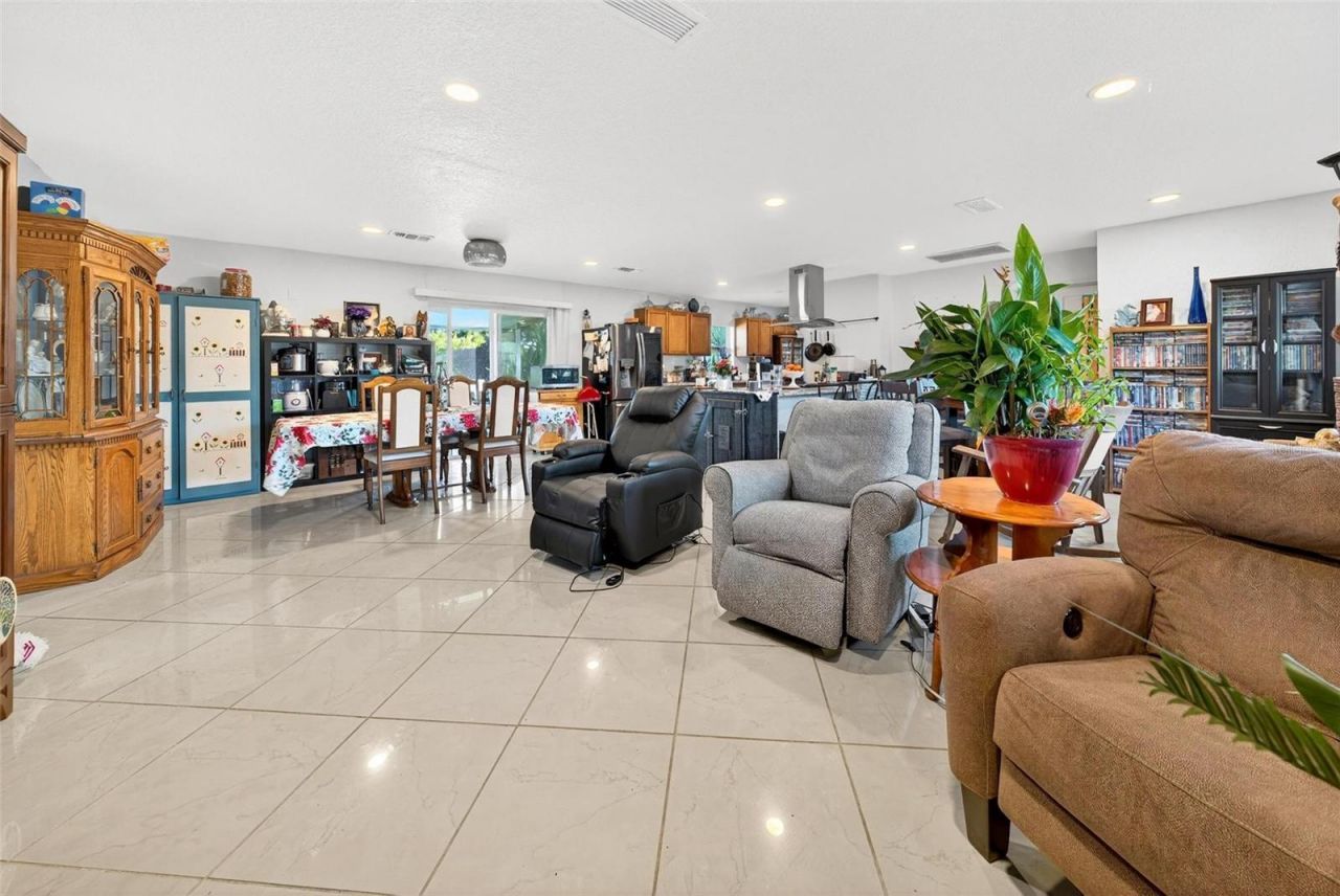 37104 County Road 452, Grand Island, FL 32735 Photo