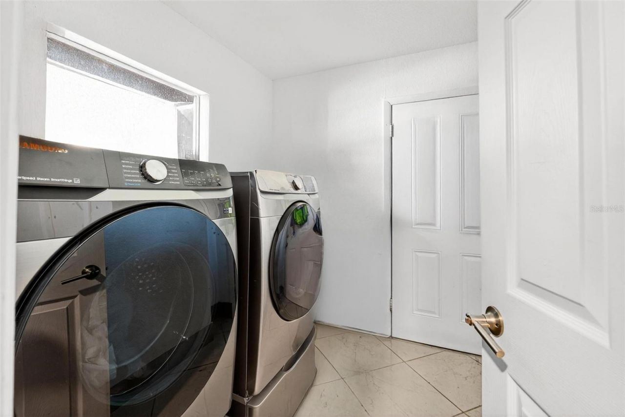 37104 County Road 452, Grand Island, FL 32735 Photo