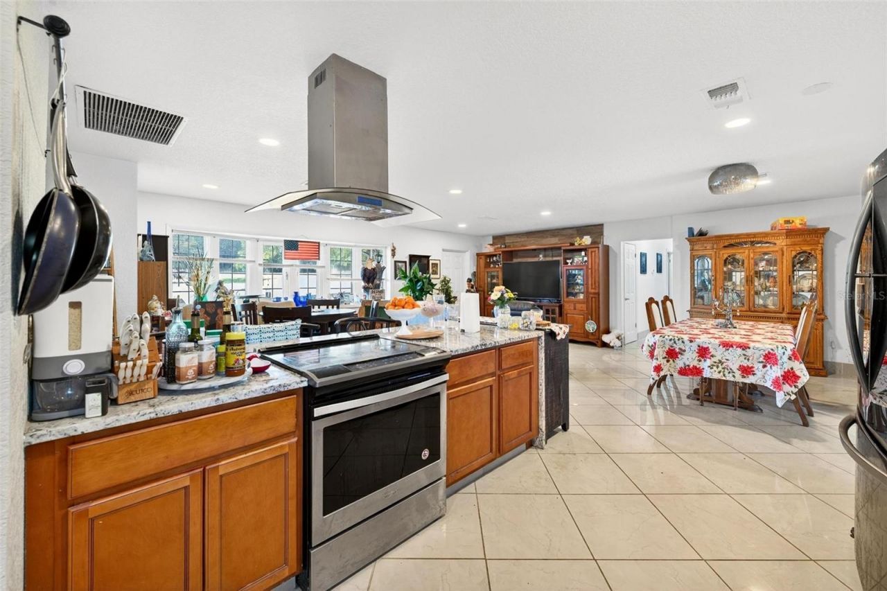 37104 County Road 452, Grand Island, FL 32735 Photo