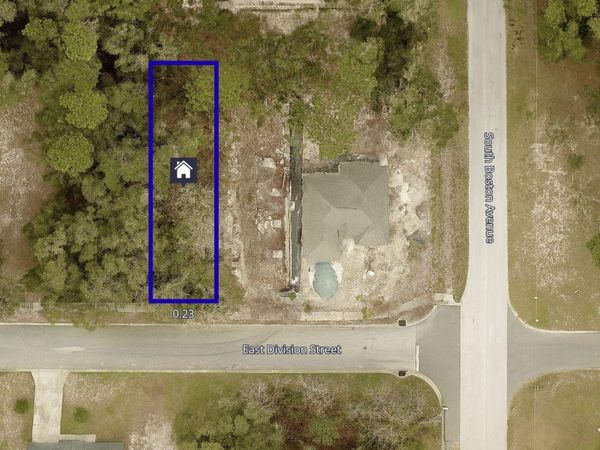 E DIVISION ST DELAND, DELAND, FL 32724
