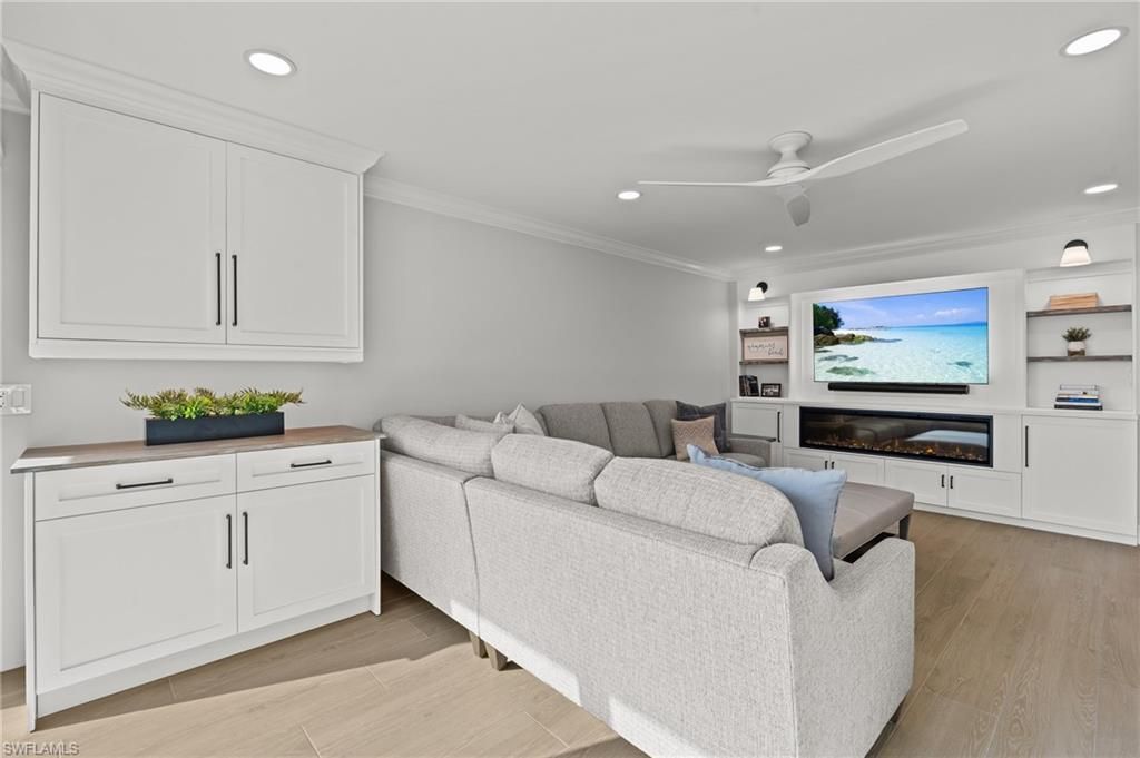 3200 Gulf Shore Blvd N, Unit 106, Naples, FL 34103 Photo