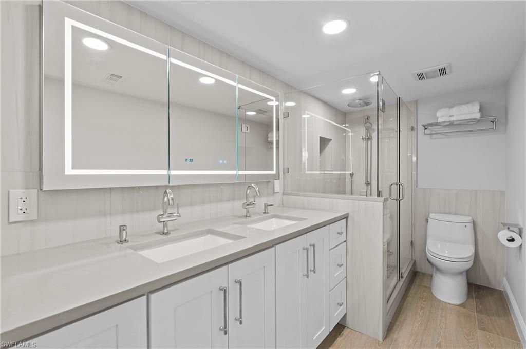 3200 Gulf Shore Blvd N, Unit 106, Naples, FL 34103 Photo