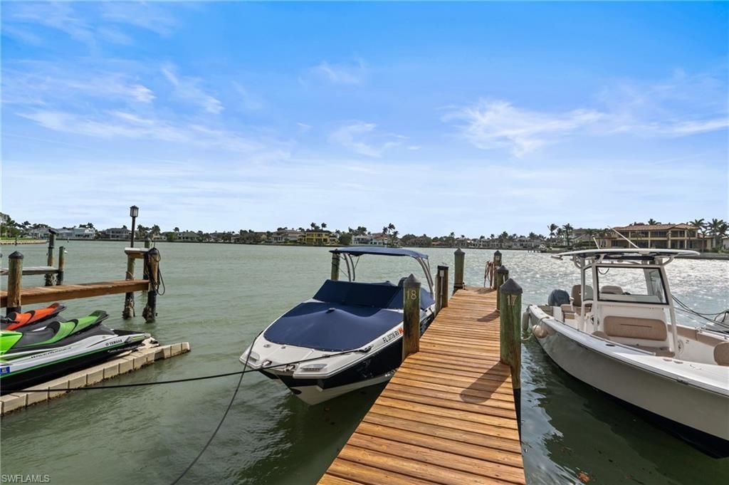 3200 Gulf Shore Blvd N, Unit 106, Naples, FL 34103 Photo