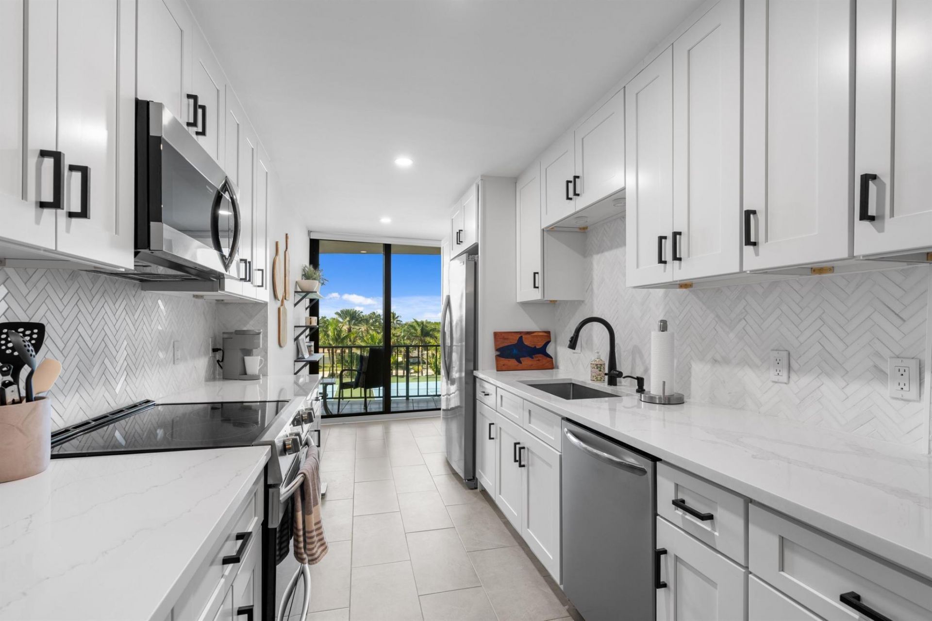 4200 N Ocean Dr, Unit 2-304, Singer Island, FL 33404 Photo