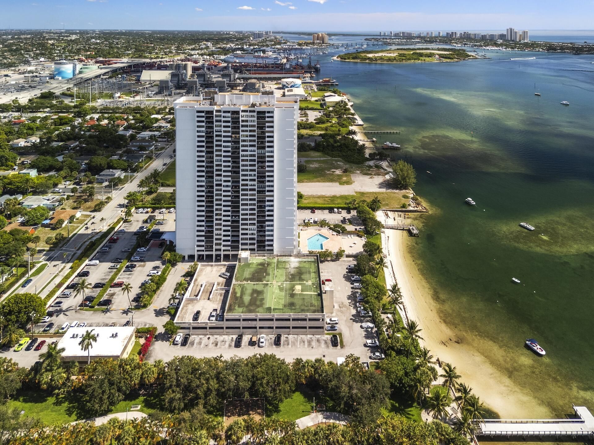 5600 N Flagler Drive, Unit 207, West Palm Beach, FL 33407 Photo