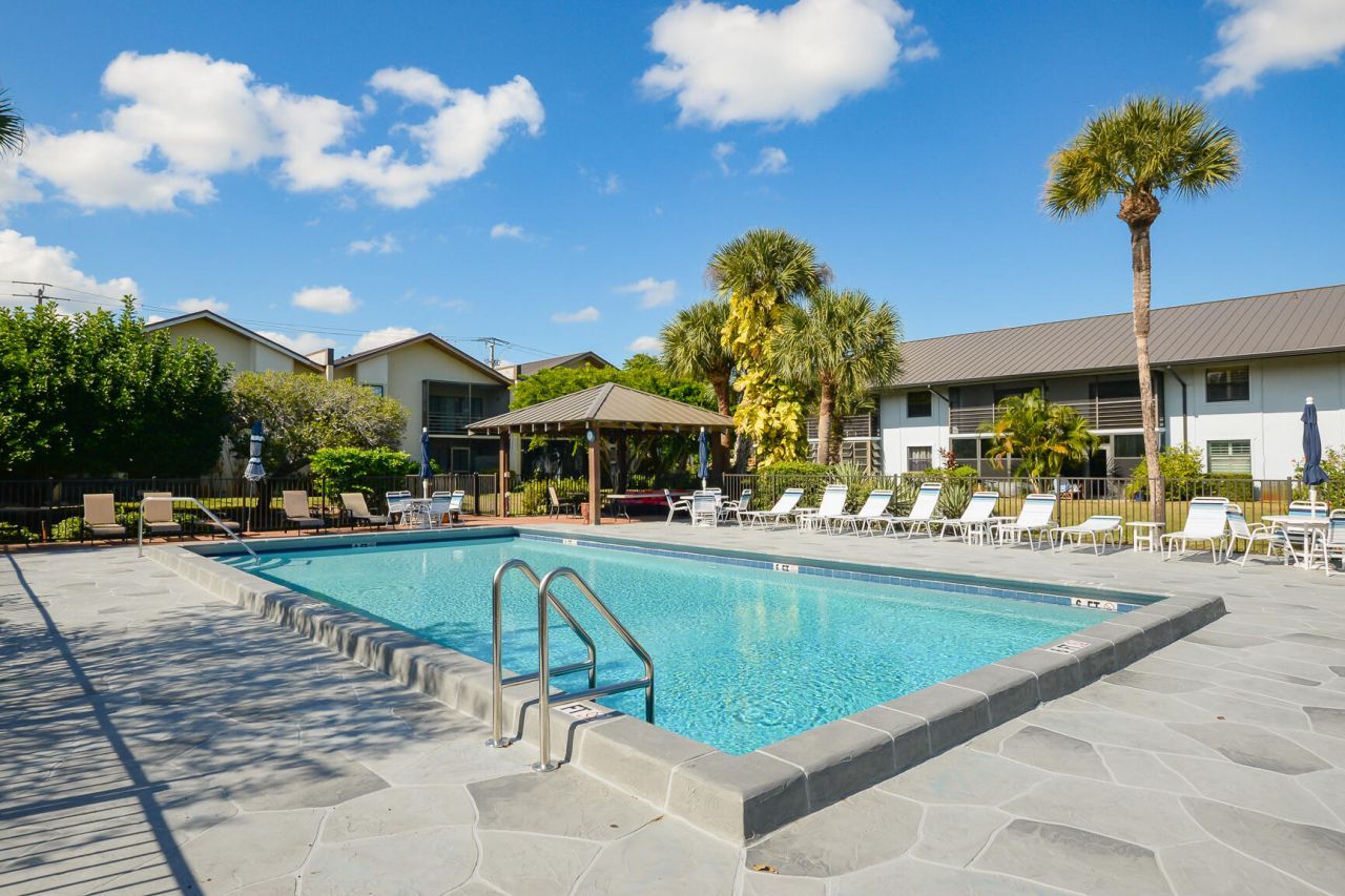 1831 SW Palm City Road, Unit C501, Stuart, FL 34994 Photo