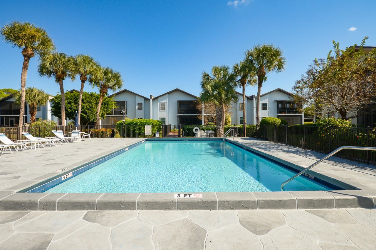 1831 SW Palm City Road, Unit C501, Stuart, FL 34994 Photo