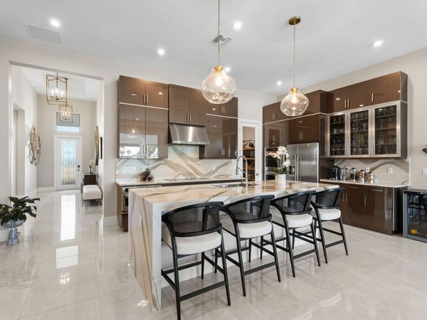 8688 SW Cantante Way, Port Saint Lucie, FL 34987