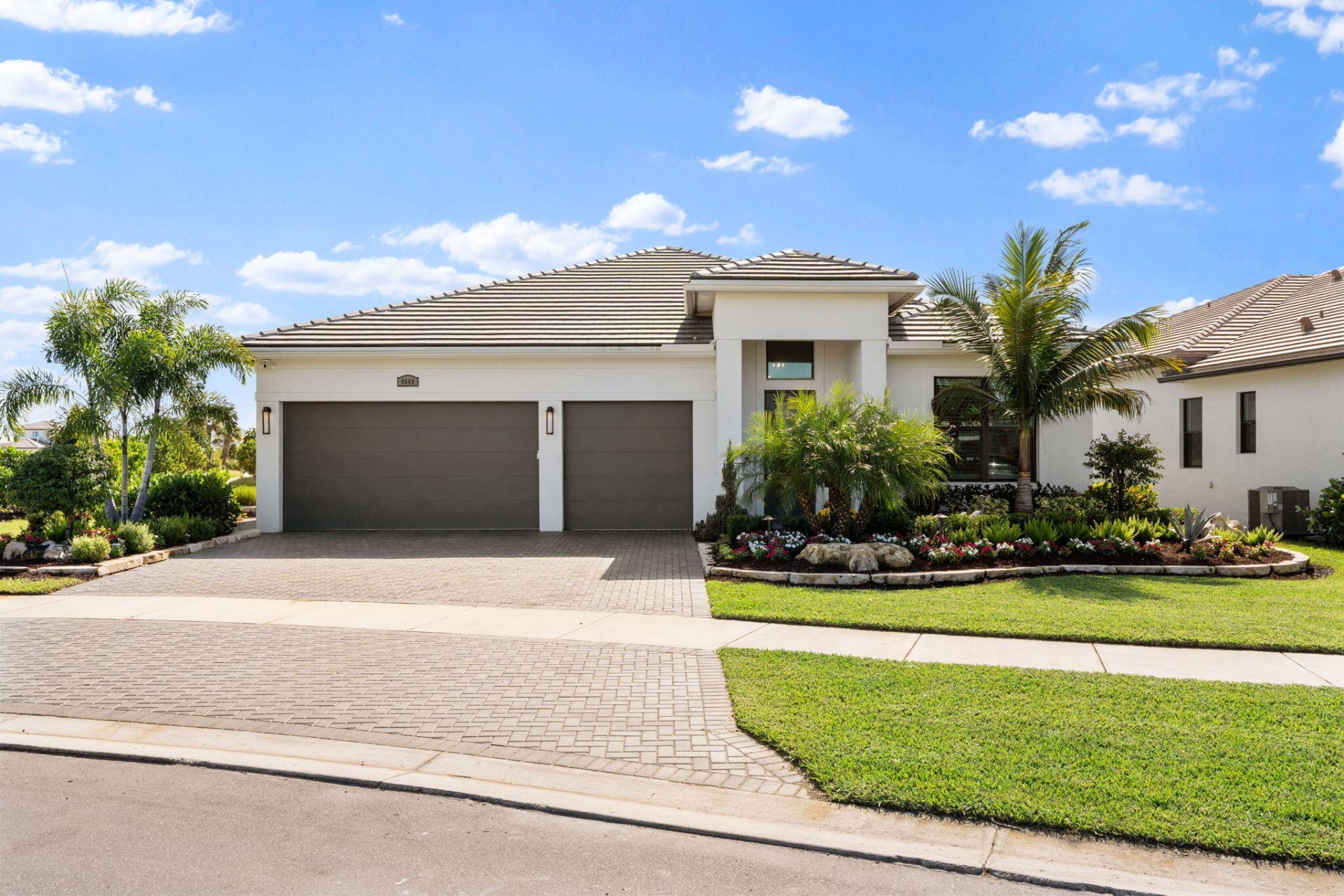 8688 SW Cantante Way, Port Saint Lucie, FL 34987 Photo