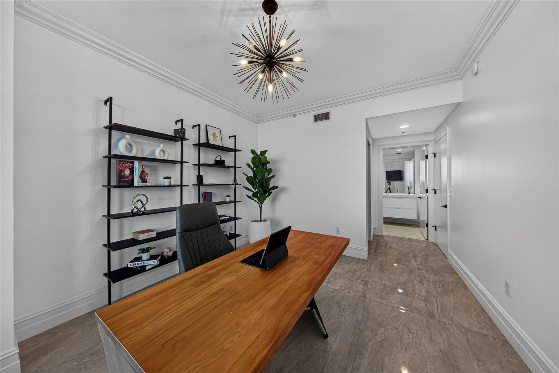 17301 Biscayne Boulevard, Unit 506, Aventura, FL 33160 Photo