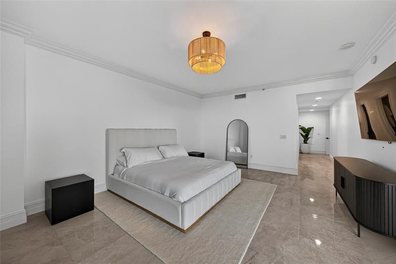 17301 Biscayne Boulevard, Unit 506, Aventura, FL 33160 Photo